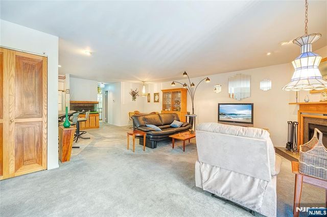 38 Triumph Court A, East Rutherford, NJ 07073