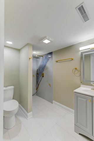 7970 Northcote Avenue, Hammond, IN 46324