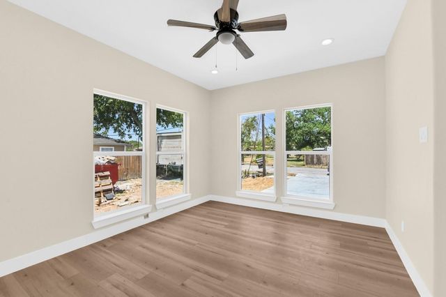 418 Delaware Street, Houston, TX 77029