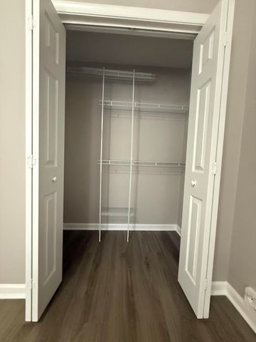 2421 Deerfield CT, Roanoke, VA 24014