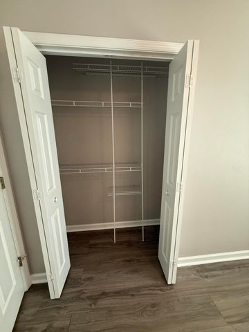 2421 Deerfield CT, Roanoke, VA 24014