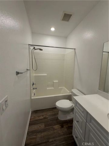 8013 Olive Lane, Downey, CA 90241