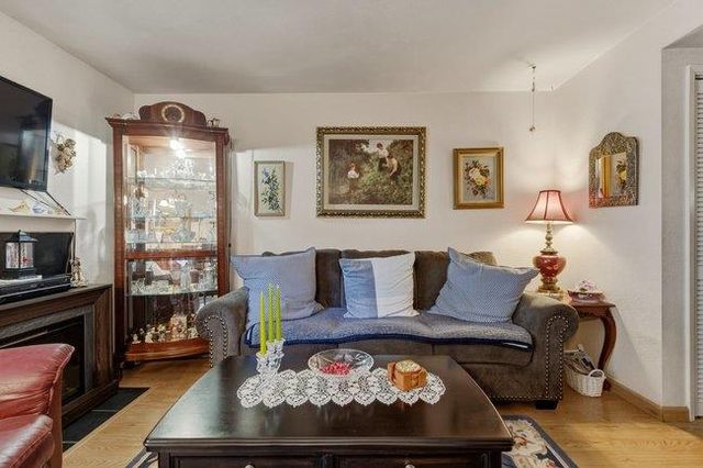 189 San Pablo Court 8, Marina, CA 93933
