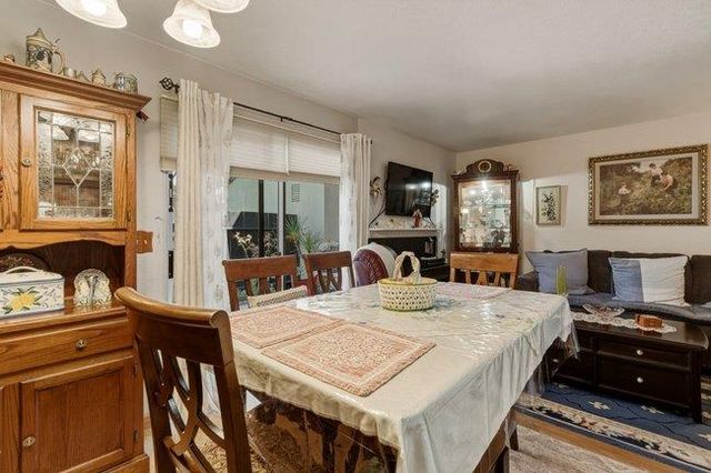 189 San Pablo Court 8, Marina, CA 93933