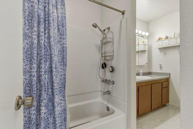 189 San Pablo Court 8, Marina, CA 93933