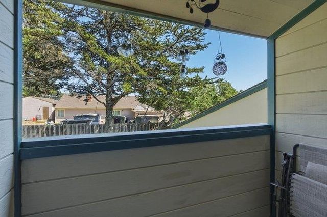 189 San Pablo Court 8, Marina, CA 93933