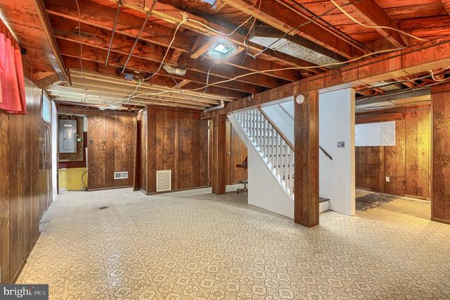 6502 EASTERN PKWY, Baltimore, MD 21214