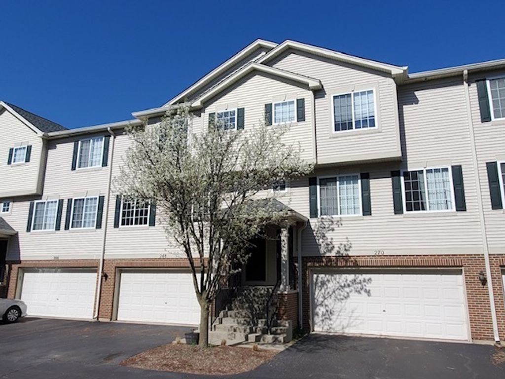 268 EVERGREEN Circle 268, Gilberts, IL 60136