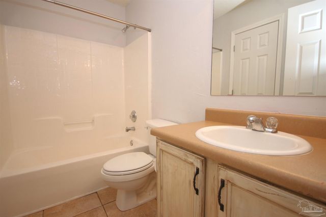 1159 Brownfield Rd, Pensacola, FL 32526