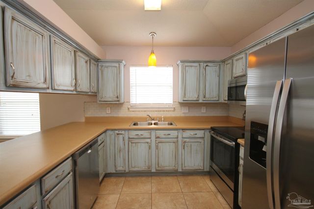 1159 Brownfield Rd, Pensacola, FL 32526