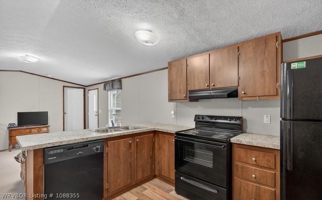 9640 Burgess Road, Mulberry, AR 72947