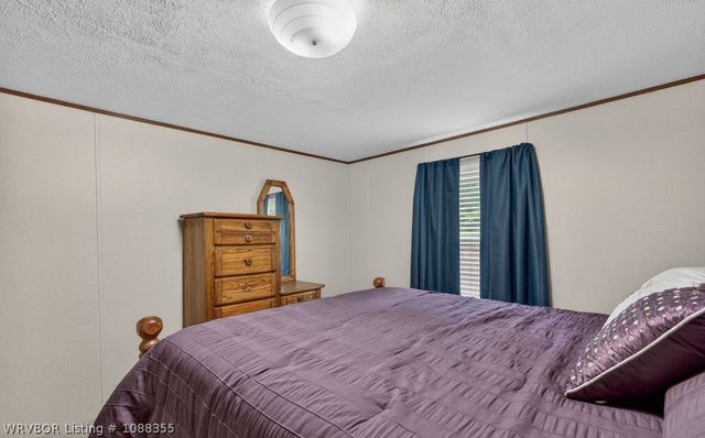 9640 Burgess Road, Mulberry, AR 72947