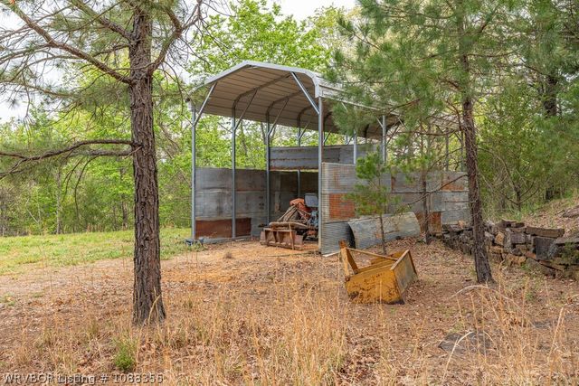9640 Burgess Road, Mulberry, AR 72947