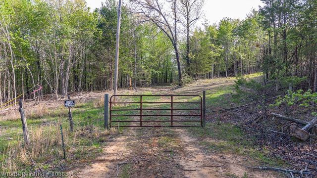 9640 Burgess Road, Mulberry, AR 72947