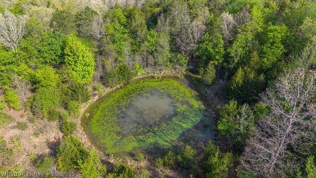 9640 Burgess Road, Mulberry, AR 72947