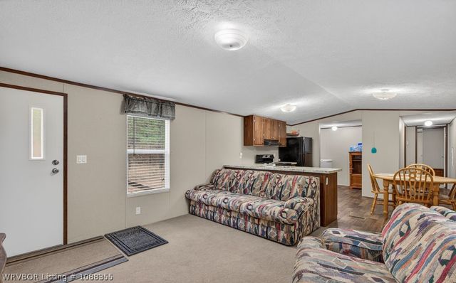 9640 Burgess Road, Mulberry, AR 72947
