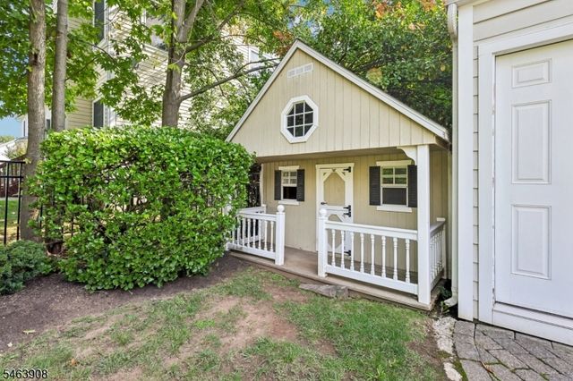 225 Hyslip Ave, Westfield Town, NJ 07090
