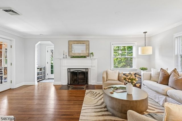 225 Hyslip Ave, Westfield Town, NJ 07090