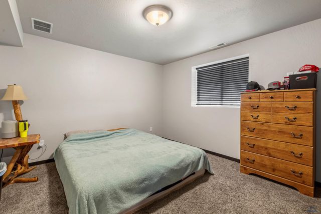 24020 BRIDLE RIDGE RD, Rapid City, SD 57701