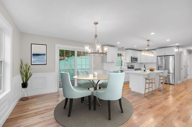7 High Bluff, Belchertown, MA 01007
