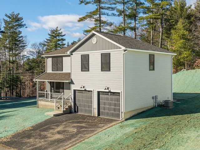 7 High Bluff, Belchertown, MA 01007