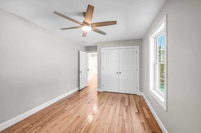 7 High Bluff, Belchertown, MA 01007
