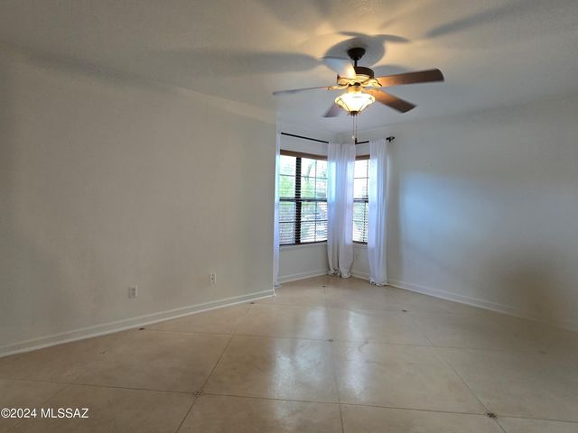 6651 N Campbell Ave Apt 183, Tucson, AZ 85718