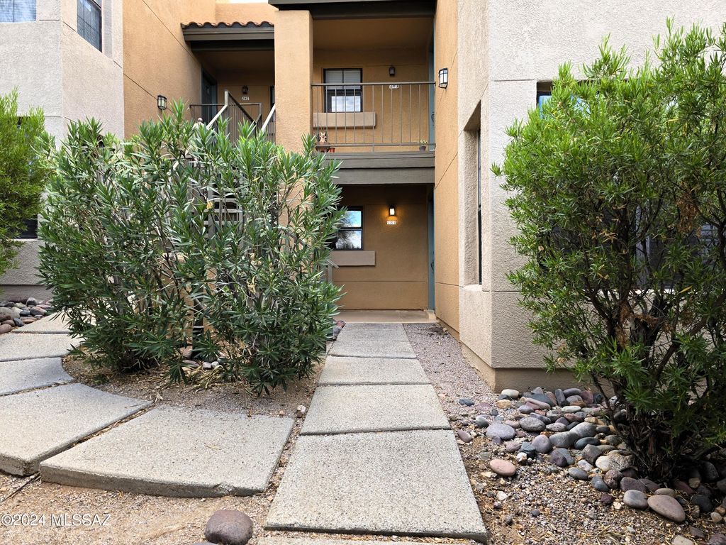 6651 N Campbell Ave Apt 183, Tucson, AZ 85718