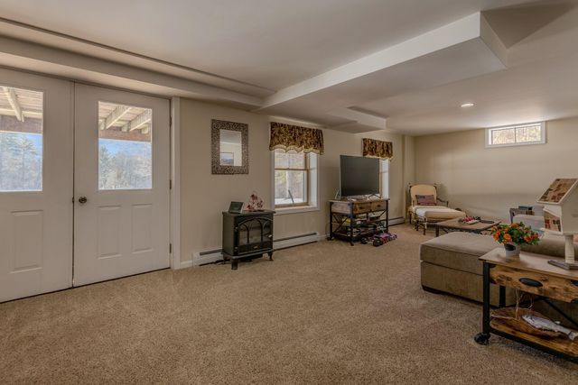 199 Turkey Mountain Road, Jamaica, VT 05343