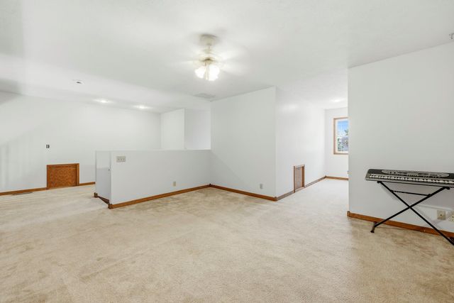 1109 Glen Oaks Drive, Nixa, MO 65714