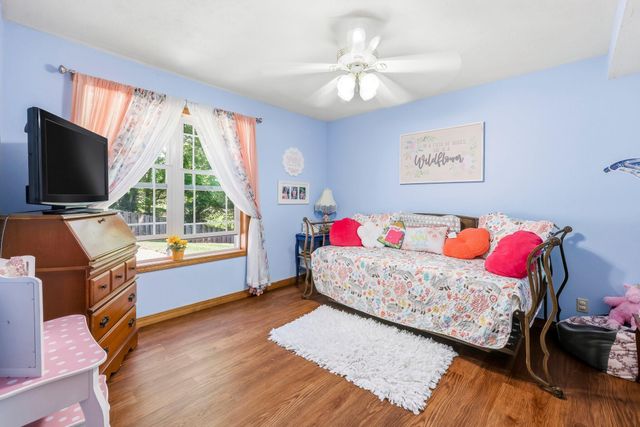 1109 Glen Oaks Drive, Nixa, MO 65714