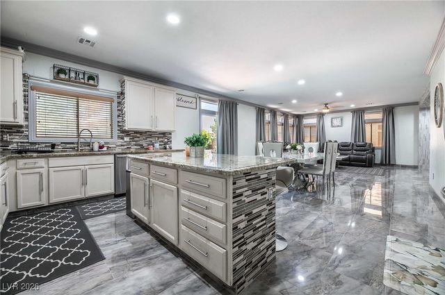 418 Finch Ridge Avenue, North Las Vegas, NV 89032