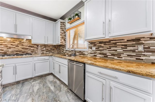 418 Finch Ridge Avenue, North Las Vegas, NV 89032