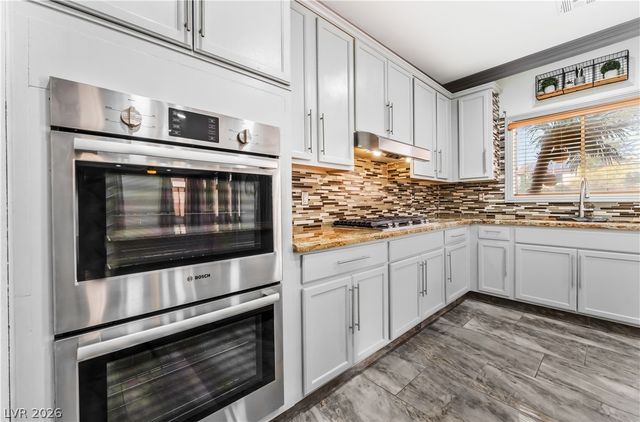 418 Finch Ridge Avenue, North Las Vegas, NV 89032