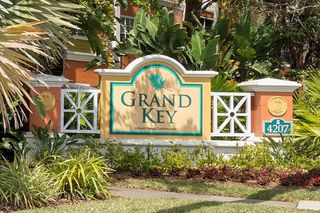 4207 S DALE MABRY HIGHWAY 6107, Tampa, FL 33611
