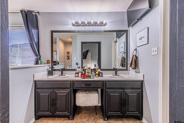 268 Cass Cir, Flint, TX 75762