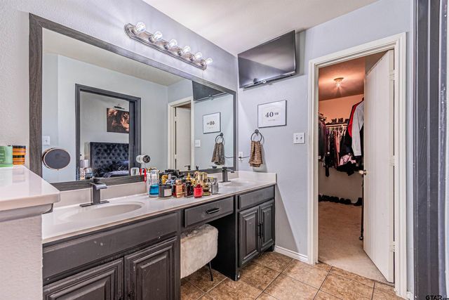 268 Cass Cir, Flint, TX 75762