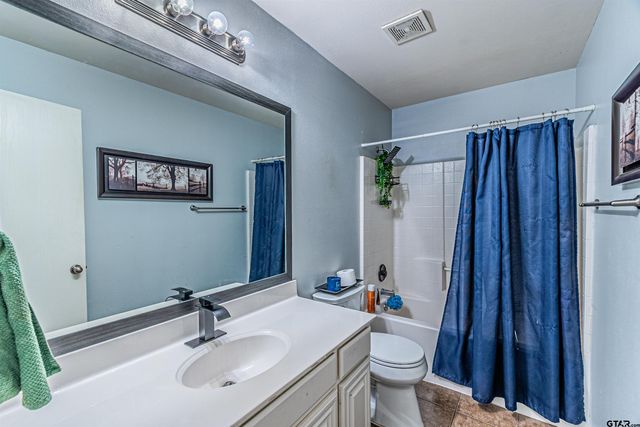 268 Cass Cir, Flint, TX 75762