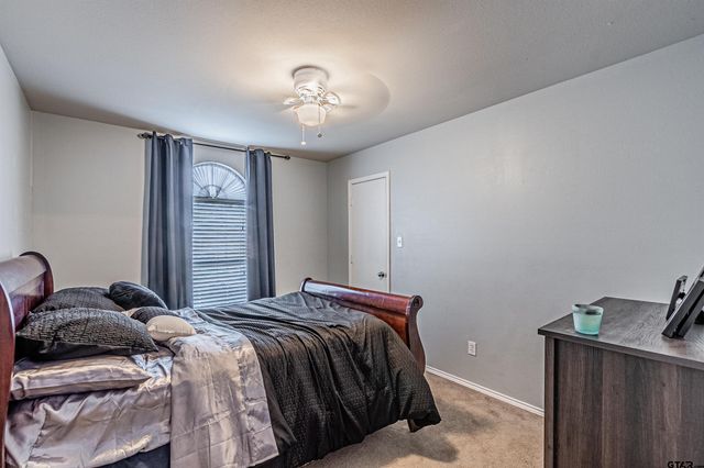 268 Cass Cir, Flint, TX 75762