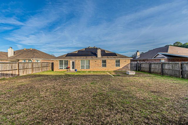 268 Cass Cir, Flint, TX 75762