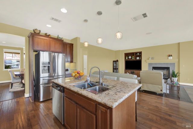 7111 Stonebrooke Dr, Vallejo, CA 94591