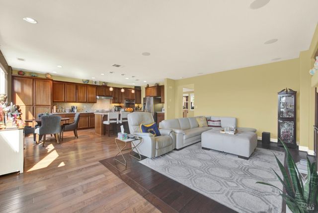 7111 Stonebrooke Dr, Vallejo, CA 94591