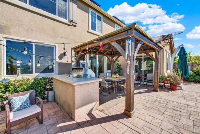 7111 Stonebrooke Dr, Vallejo, CA 94591