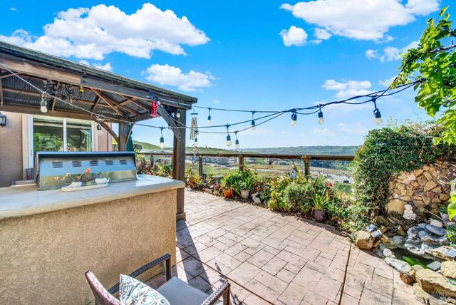 7111 Stonebrooke Dr, Vallejo, CA 94591