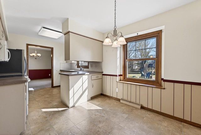 908 Harding Street, Oregon, WI 53575