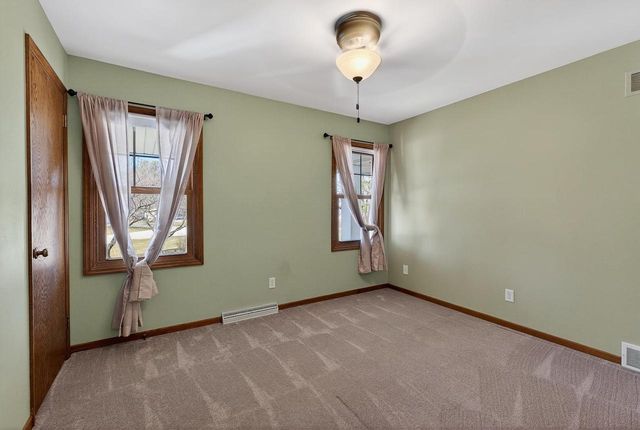 908 Harding Street, Oregon, WI 53575