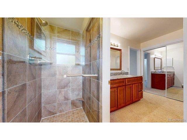 1450 S Oakland St, Aurora, CO 80012