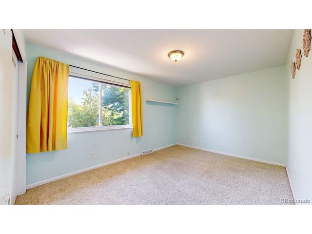 1450 S Oakland St, Aurora, CO 80012