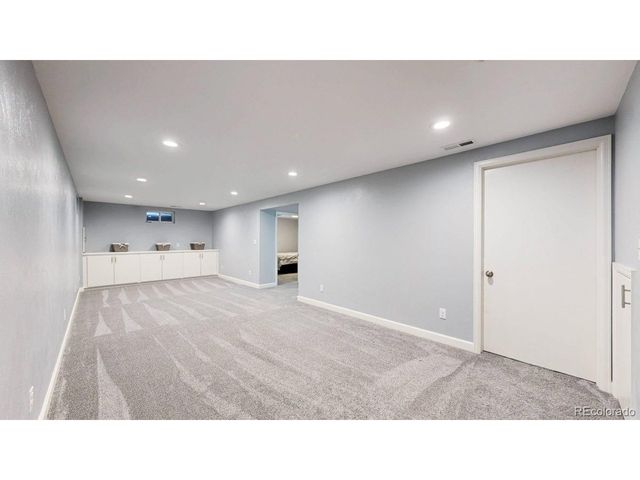1450 S Oakland St, Aurora, CO 80012