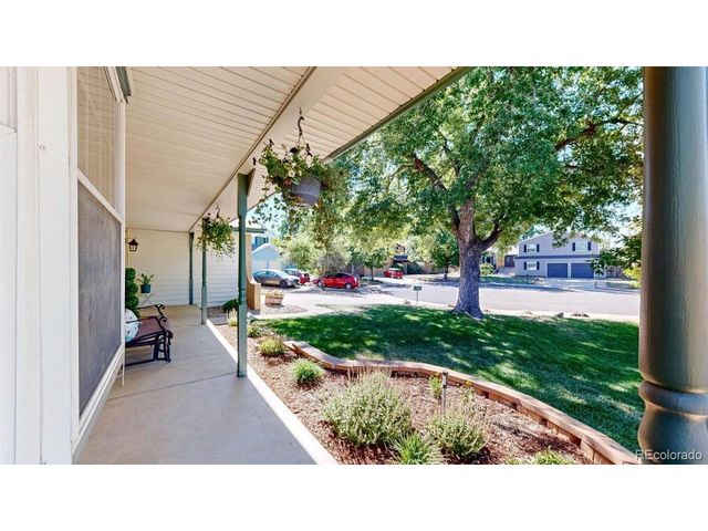 1450 S Oakland St, Aurora, CO 80012